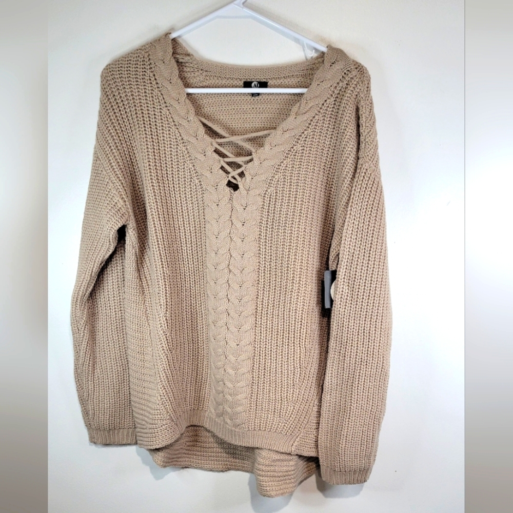 A & I Women's Long Sleeve V Neck Sweater Size Large Beige NWT. Brand new.